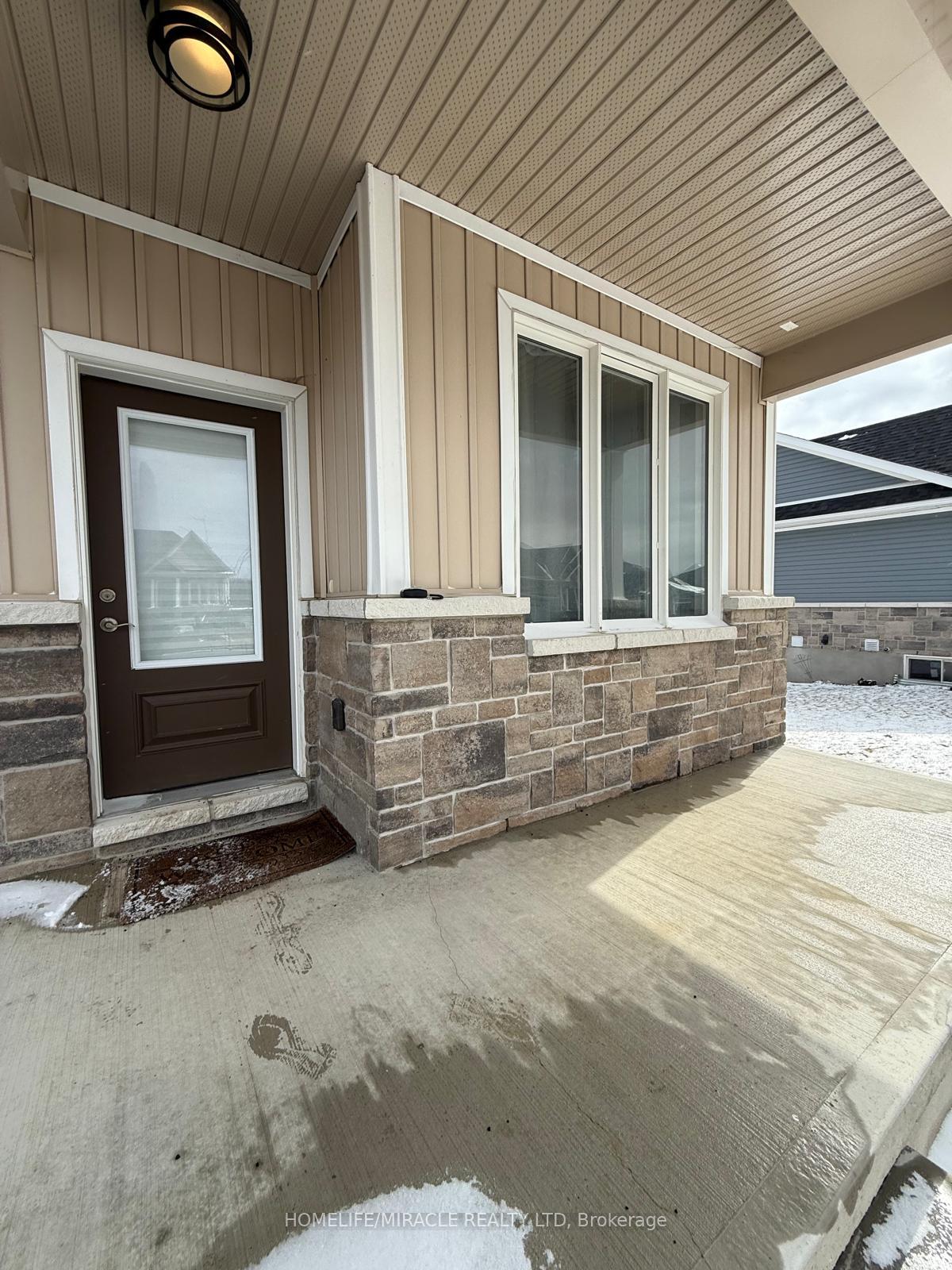 Photo 5 of 120 Greenhaven Court, Loyalist, Amherstview — HOMEH