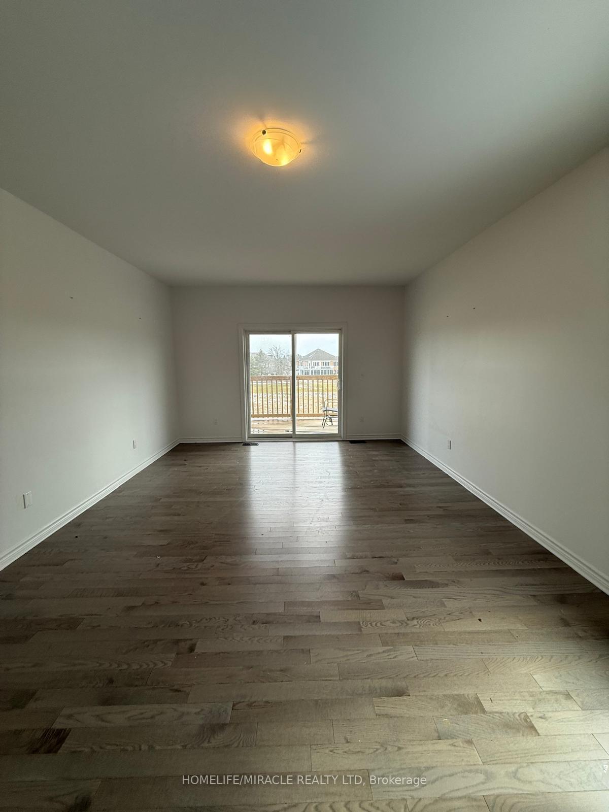 Photo 14 of 120 Greenhaven Court, Loyalist, Amherstview — HOMEH