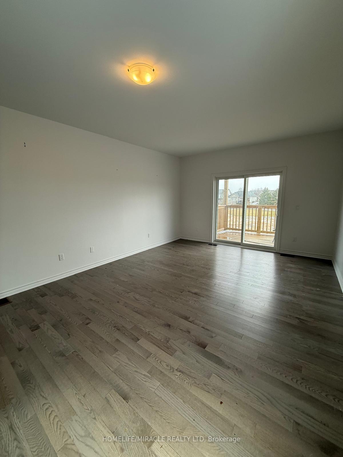 Photo 15 of 120 Greenhaven Court, Loyalist, Amherstview — HOMEH