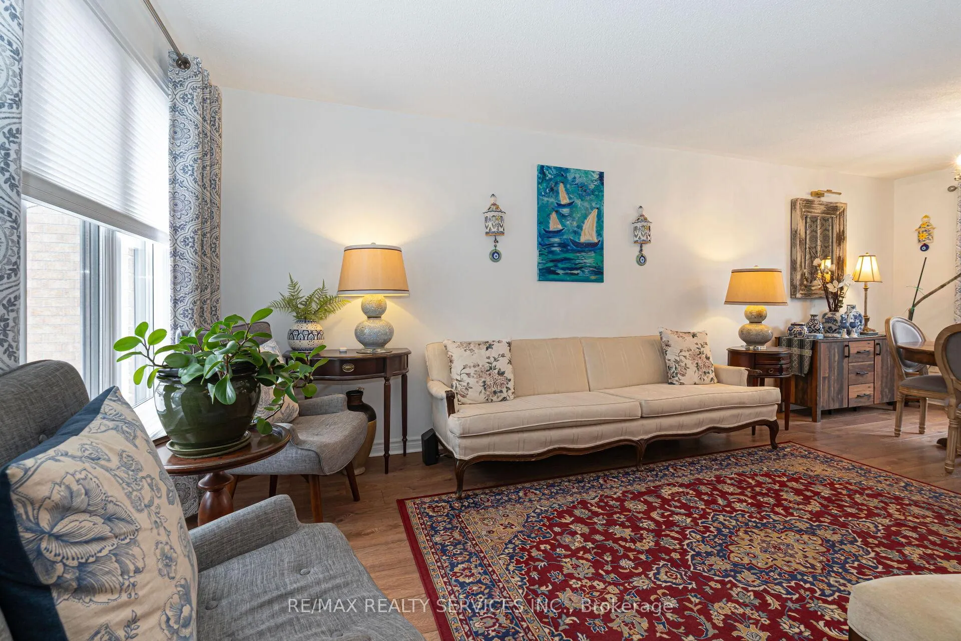 Photo 8 of 12 Thorpe Crescent, Brampton, Fletcher's Meadow — HOMEH