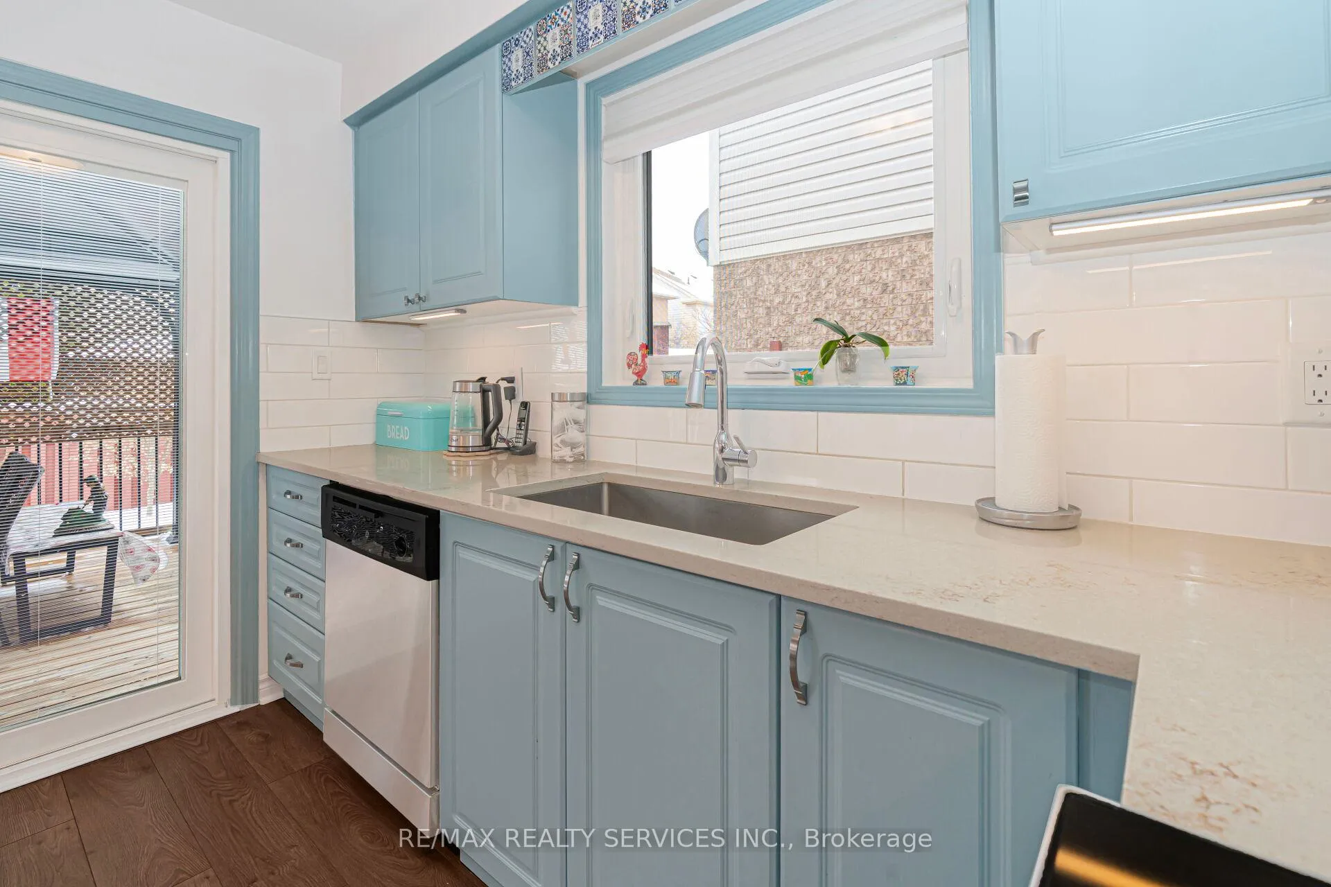 Photo 13 of 12 Thorpe Crescent, Brampton, Fletcher's Meadow — HOMEH