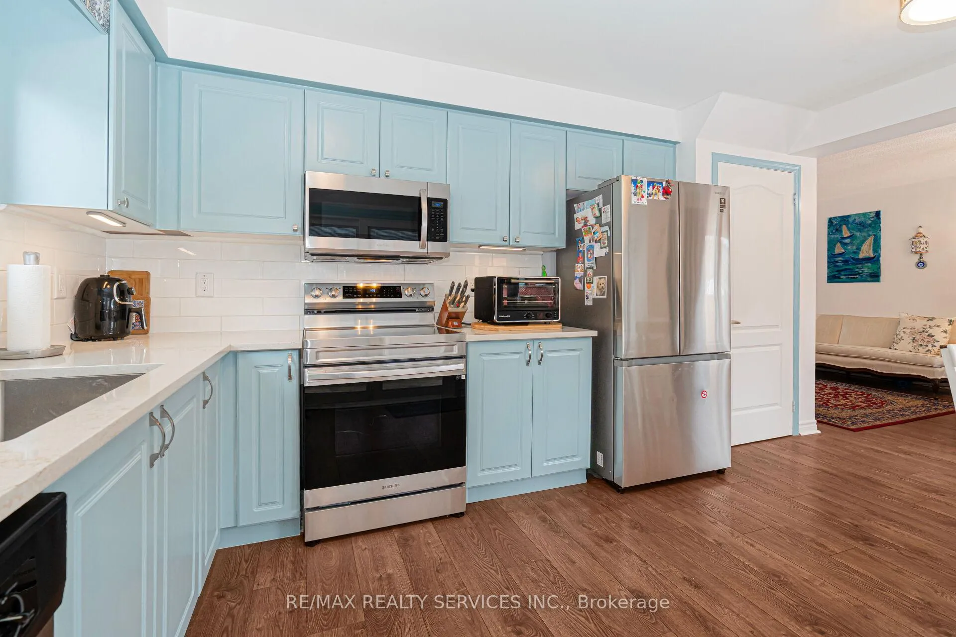 Photo 14 of 12 Thorpe Crescent, Brampton, Fletcher's Meadow — HOMEH
