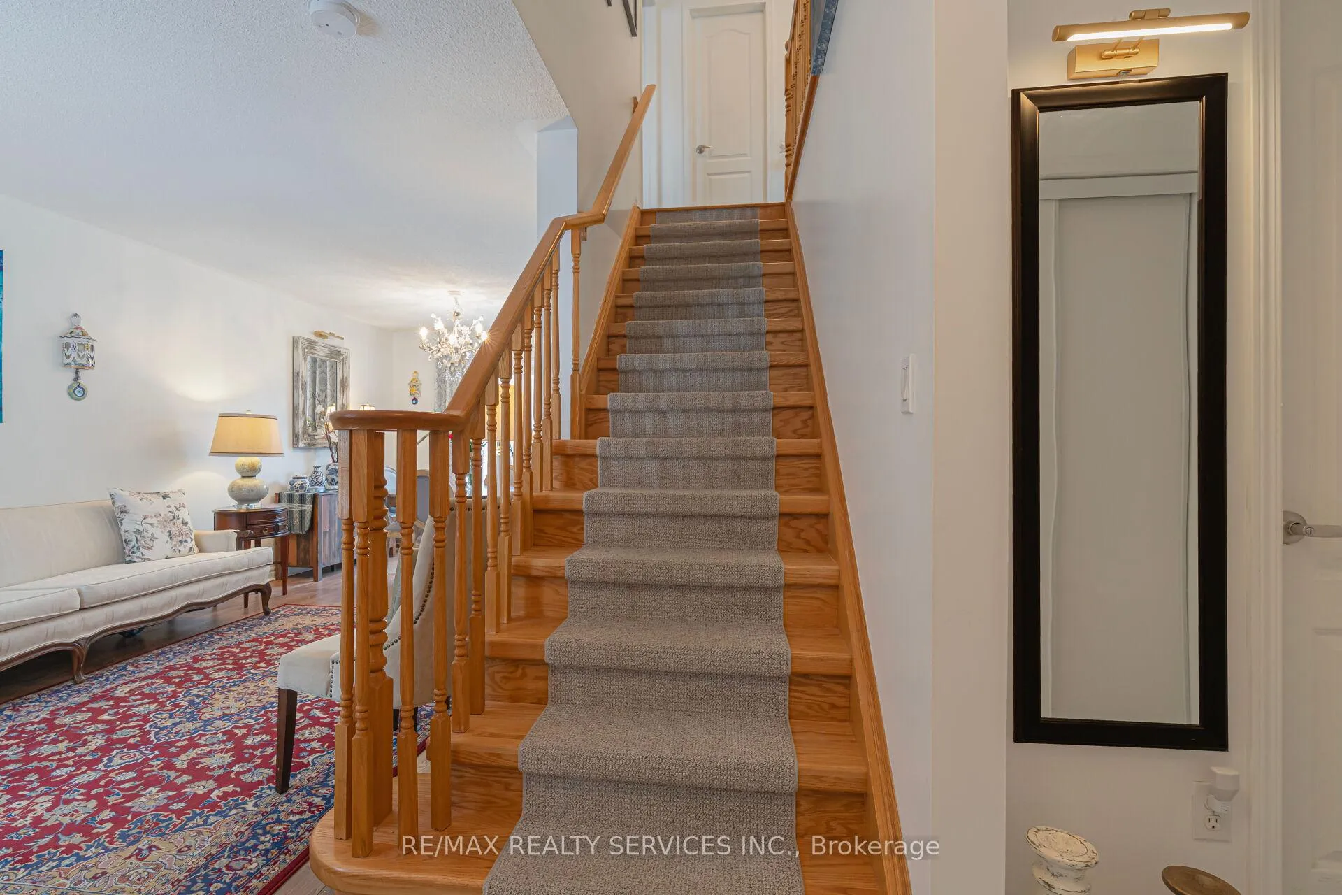 Photo 19 of 12 Thorpe Crescent, Brampton, Fletcher's Meadow — HOMEH