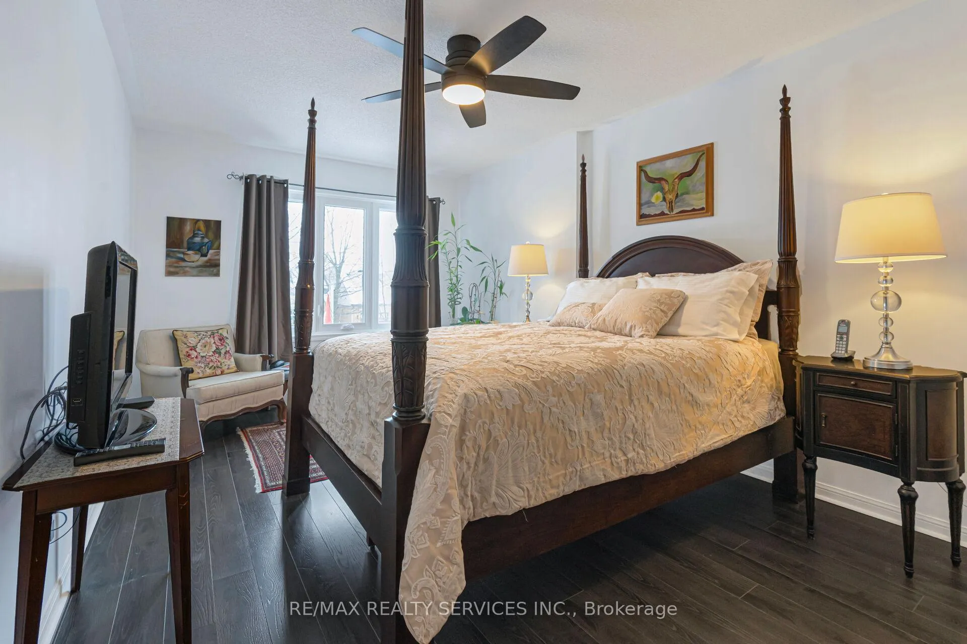 Photo 20 of 12 Thorpe Crescent, Brampton, Fletcher's Meadow — HOMEH
