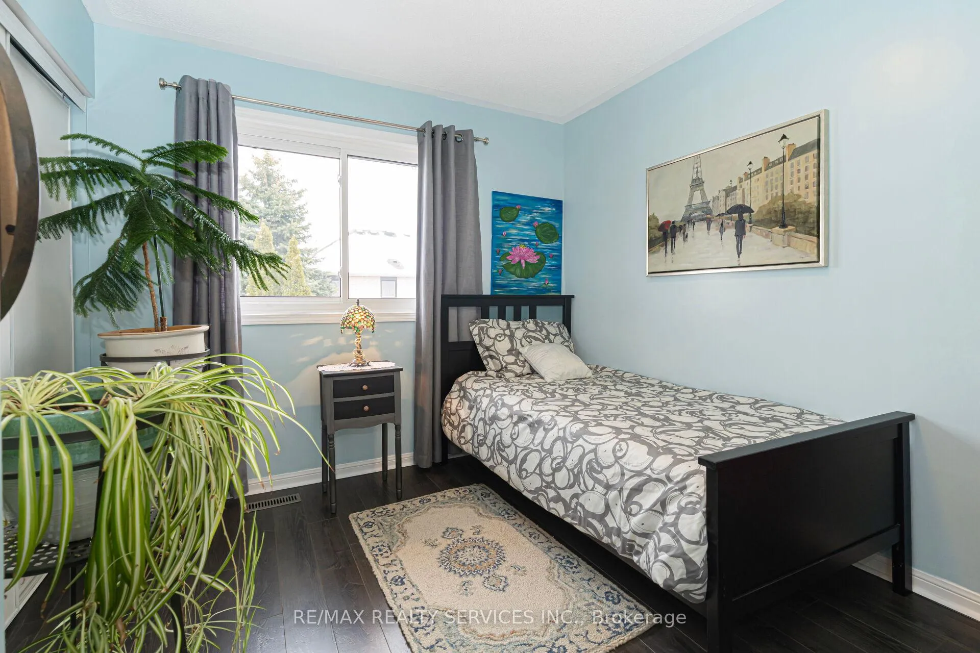 Photo 24 of 12 Thorpe Crescent, Brampton, Fletcher's Meadow — HOMEH