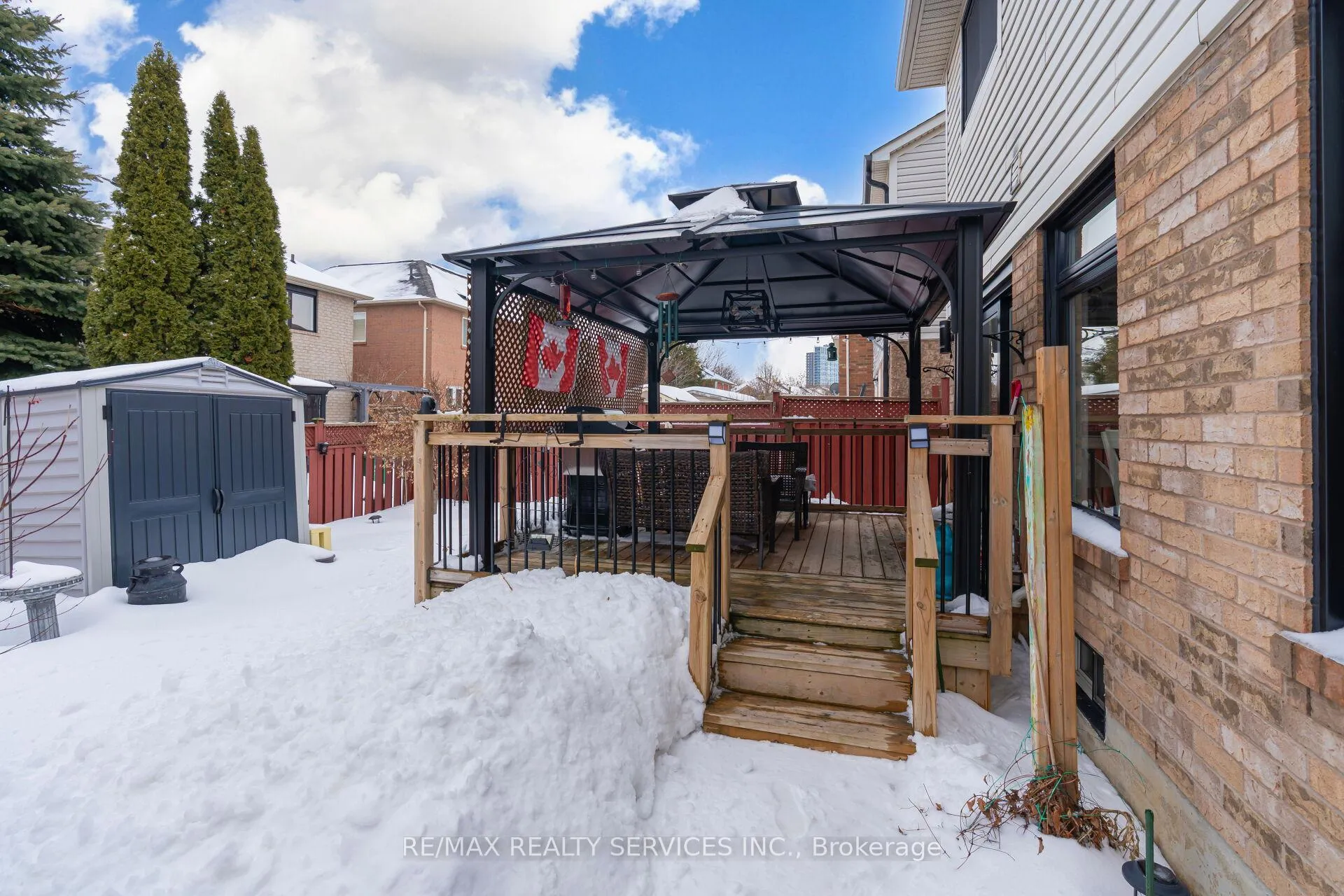 Photo 36 of 12 Thorpe Crescent, Brampton, Fletcher's Meadow — HOMEH