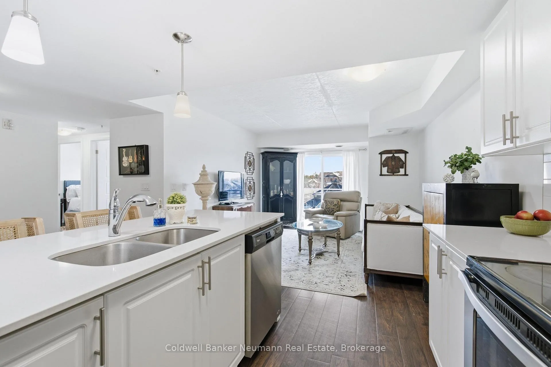 Photo 8 of Unit 302, 17 Kay Crescent, Guelph, Pineridge/Westminster Woods — HOMEH