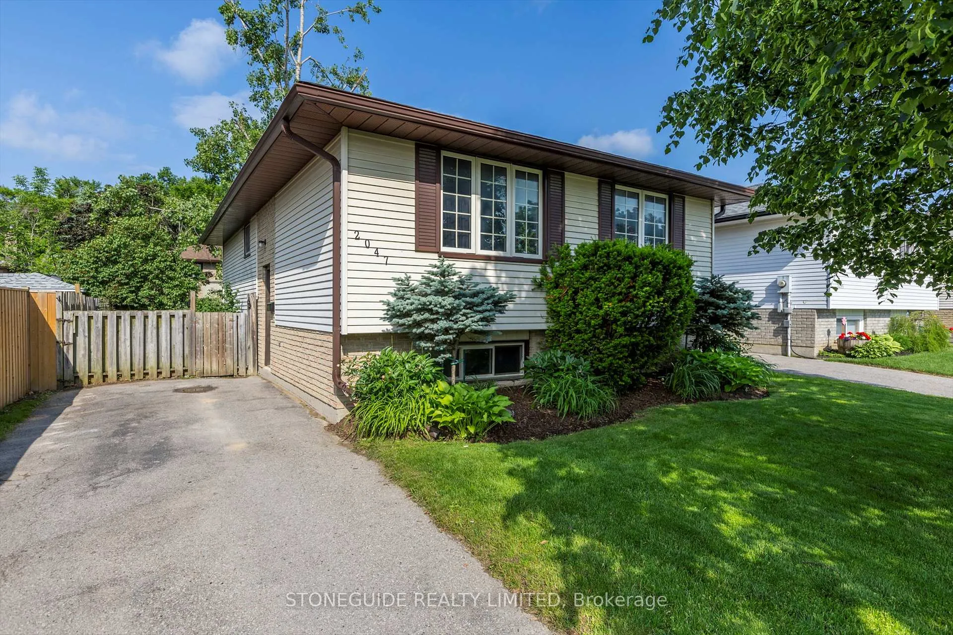 Photo 1 of 2047 Foxfarm Road, Peterborough, Monaghan Ward 2 — HOMEH