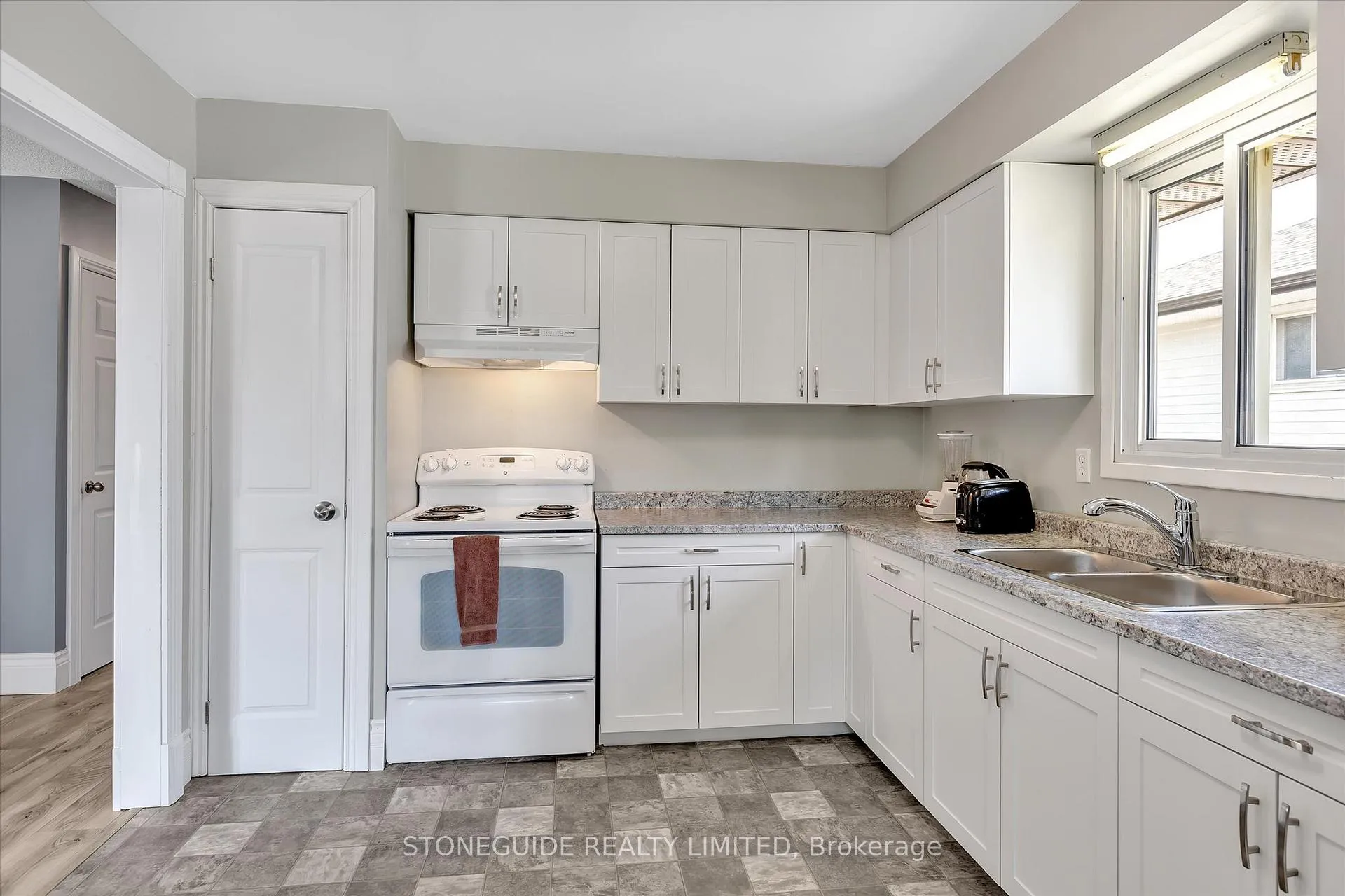 Photo 15 of 2047 Foxfarm Road, Peterborough, Monaghan Ward 2 — HOMEH