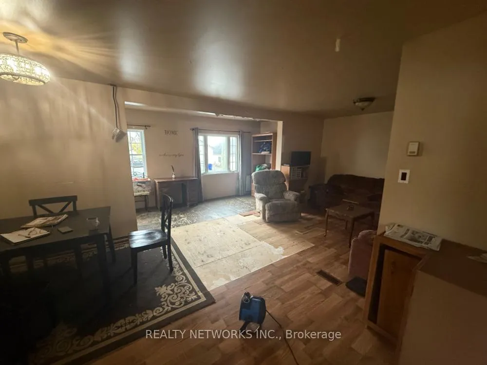 Photo 5 of 118 Wende Avenue, Timmins, TS - SW — HOMEH