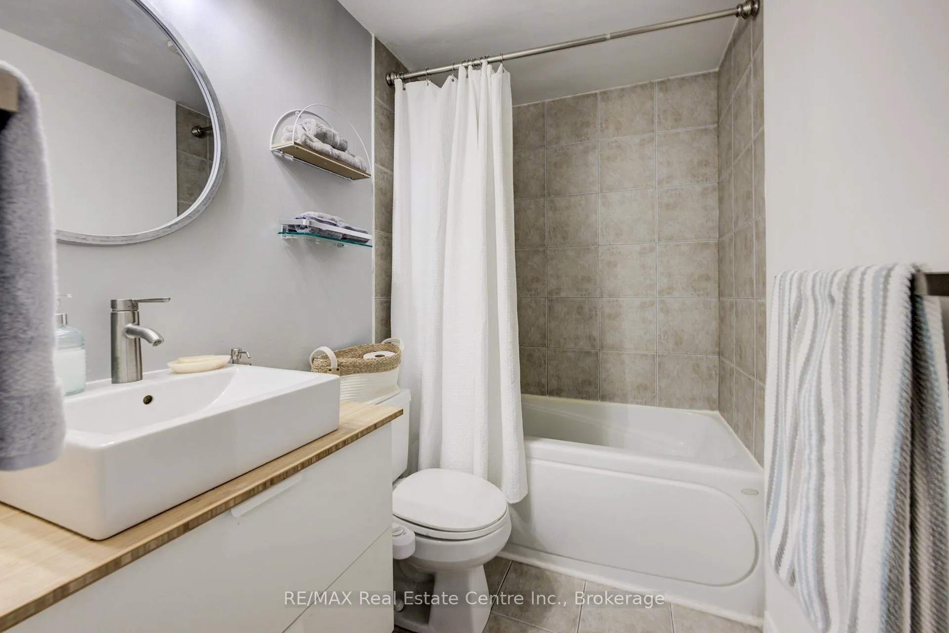 Photo 18 of Unit 73, 180 Marksam Road, Guelph, Willow West/Sugarbush/West Acres — HOMEH