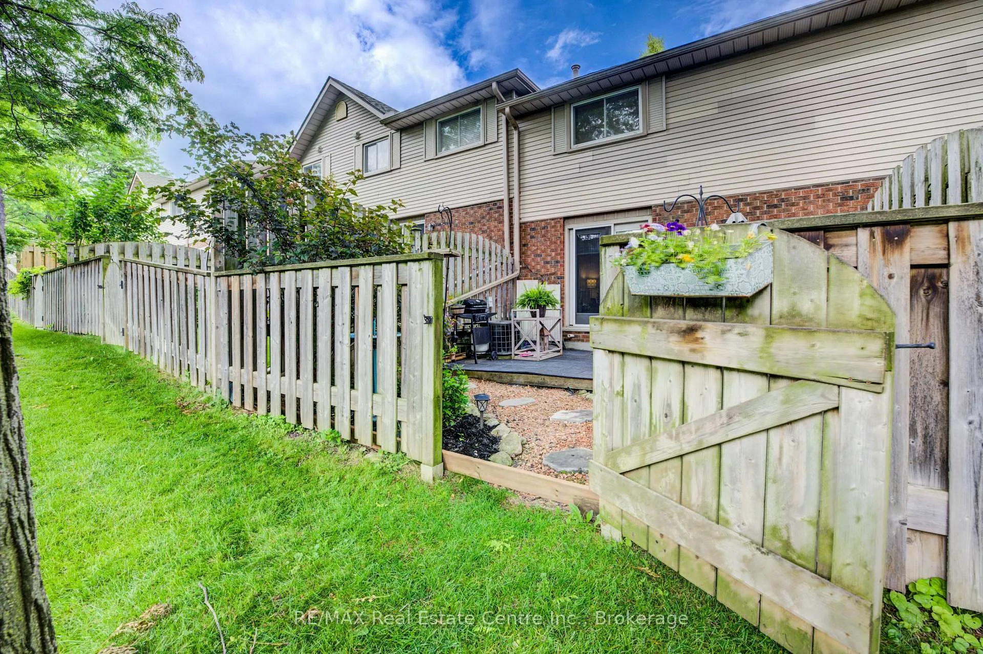 Photo 25 of Unit 73, 180 Marksam Road, Guelph, Willow West/Sugarbush/West Acres — HOMEH