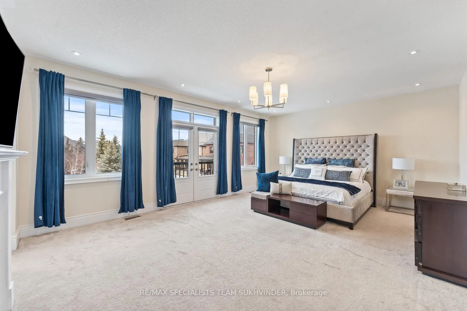 Photo 24 of 51 Classic Drive, Brampton, Credit Valley — HOMEH