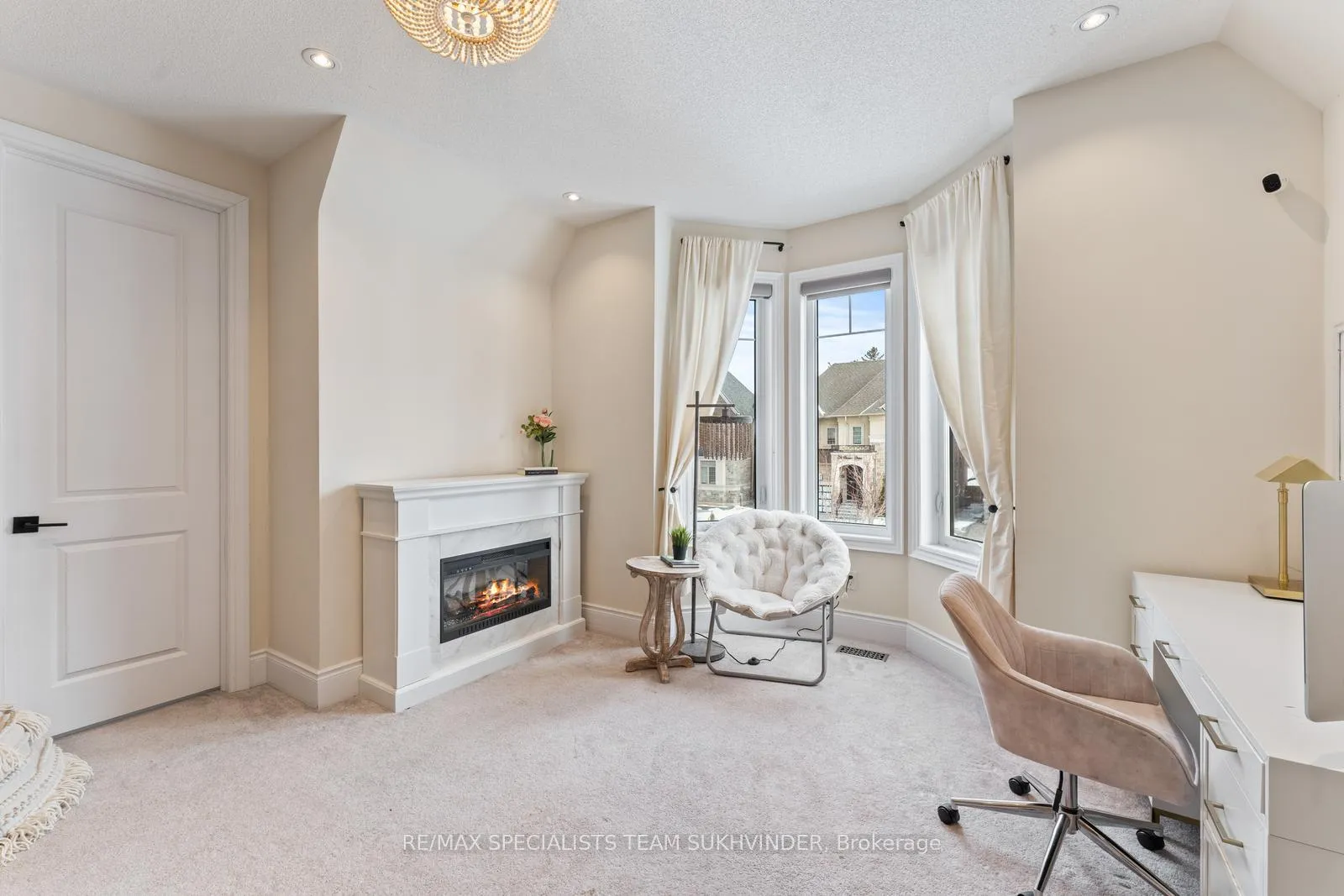 Photo 34 of 51 Classic Drive, Brampton, Credit Valley — HOMEH