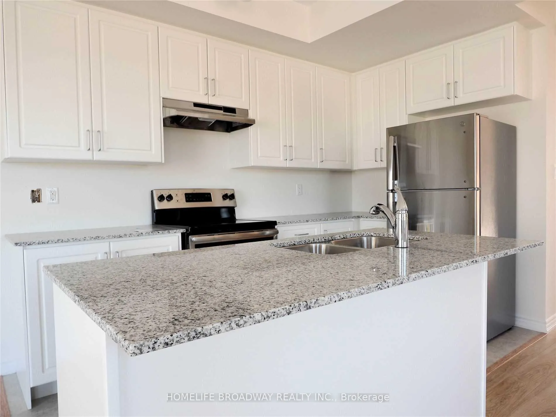 Photo 6 of 105 Cornell Centre Boulevard, Markham, Cornell — HOMEH