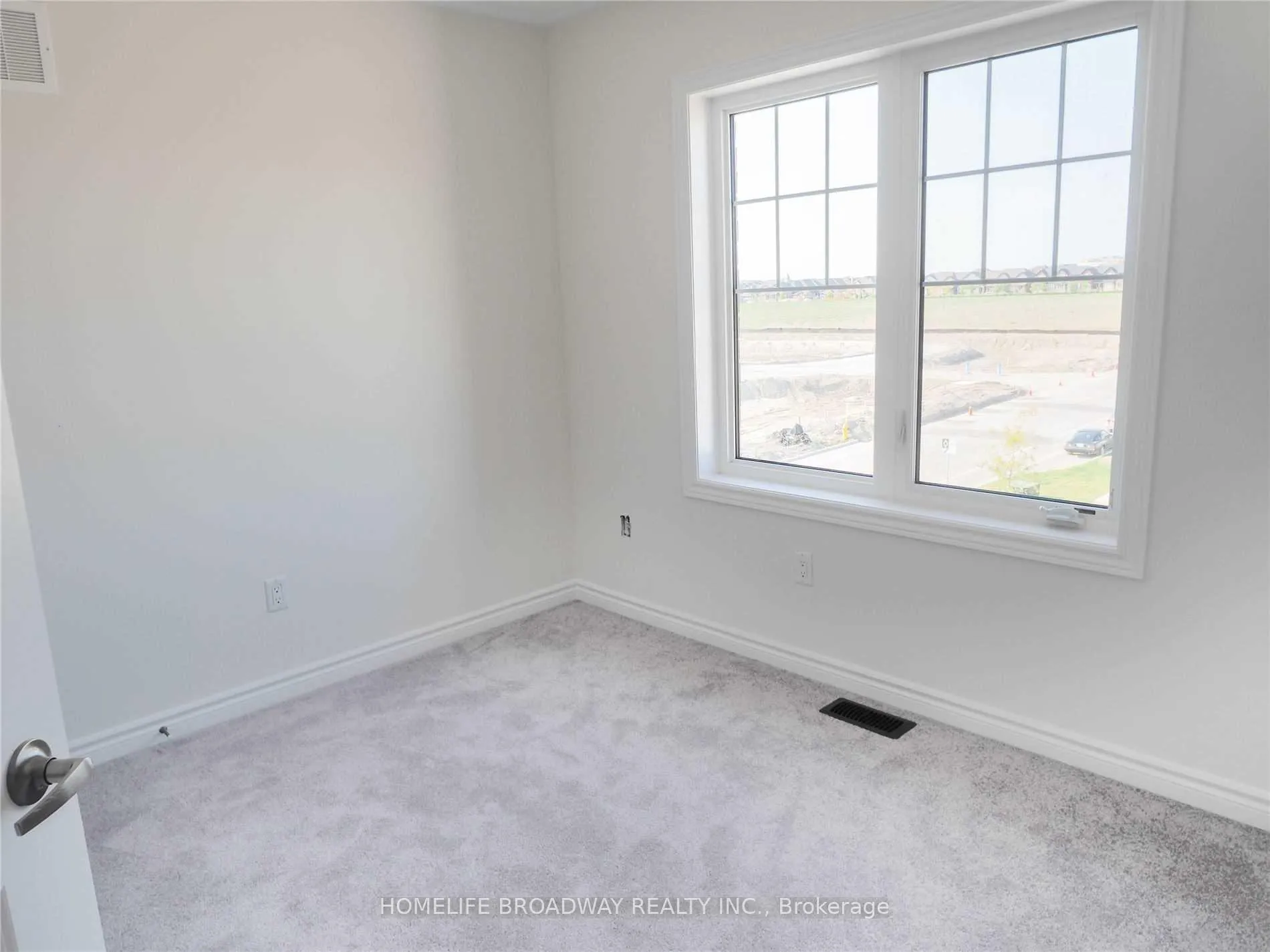 Photo 16 of 105 Cornell Centre Boulevard, Markham, Cornell — HOMEH