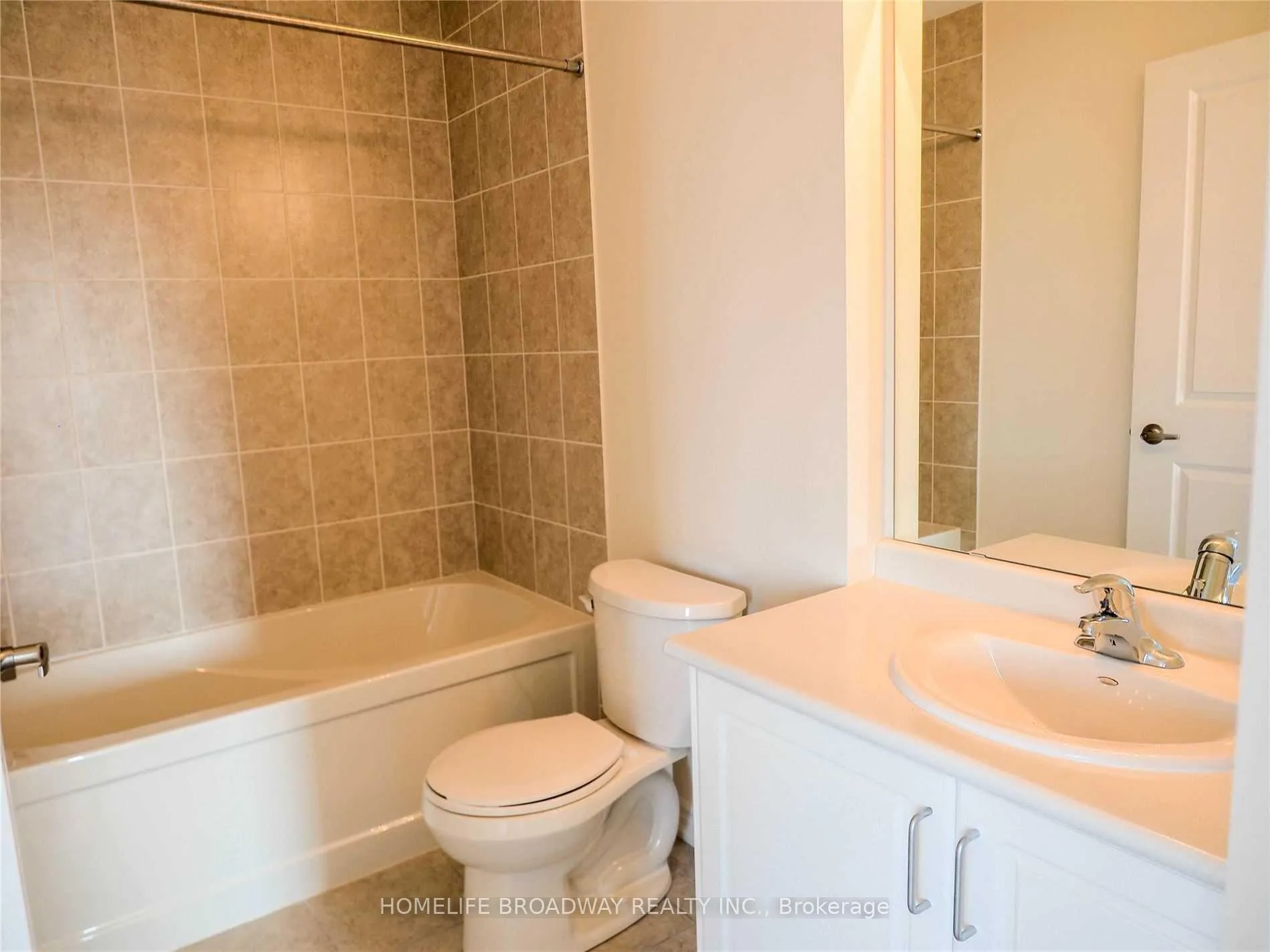 Photo 17 of 105 Cornell Centre Boulevard, Markham, Cornell — HOMEH