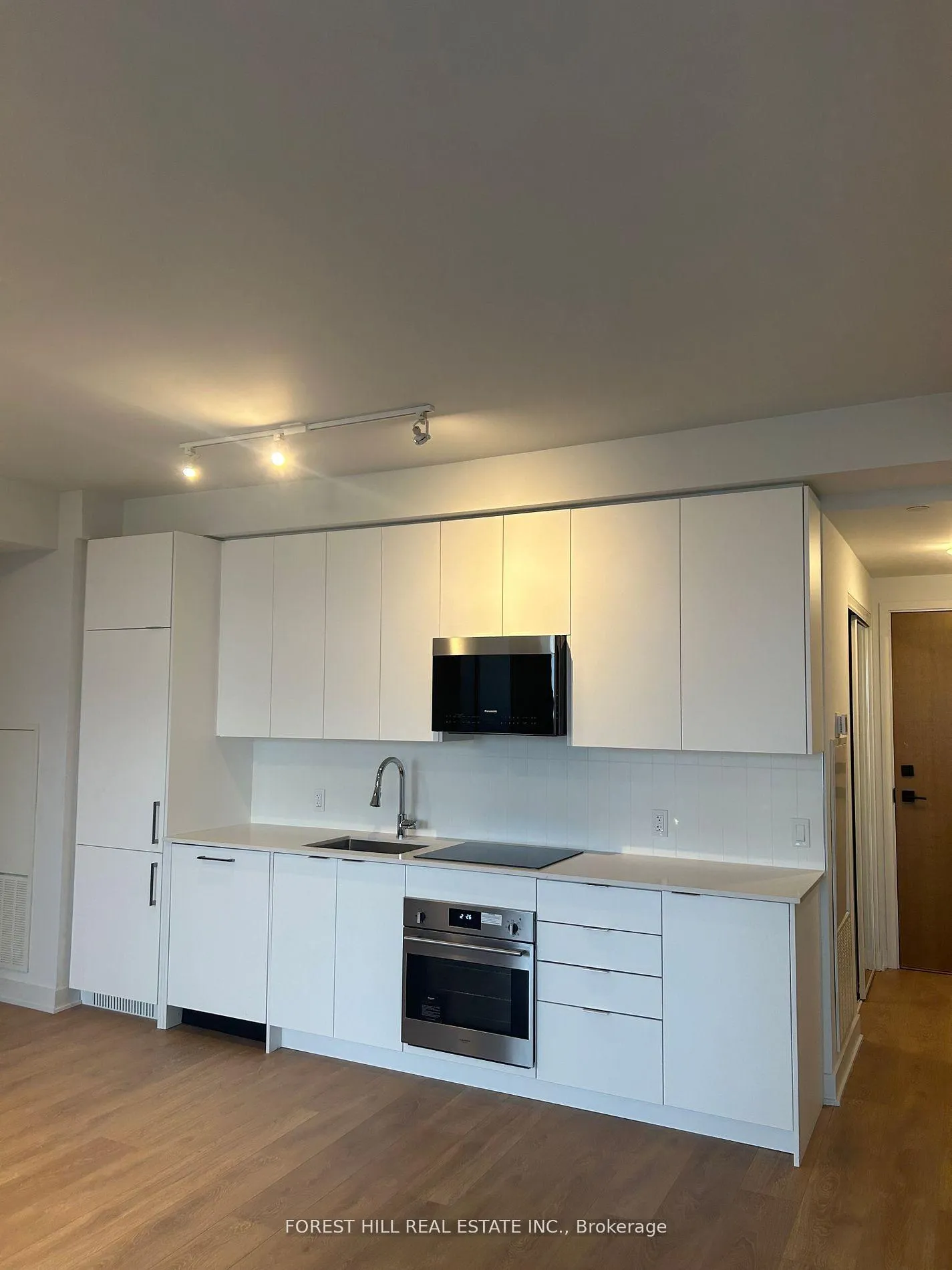 Photo 1 of Unit 1702, 2920 Highway 7 W, Vaughan, Concord — HOMEH