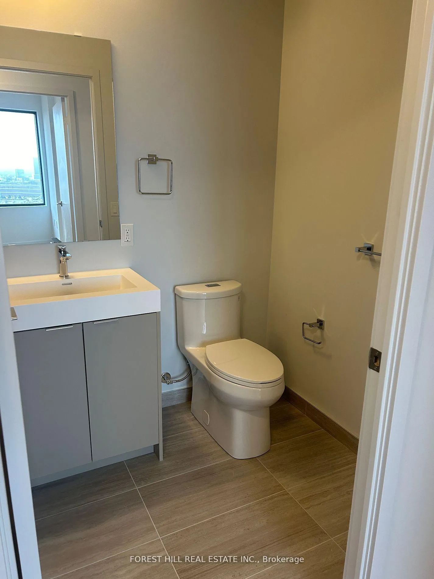 Photo 9 of Unit 1702, 2920 Highway 7 W, Vaughan, Concord — HOMEH