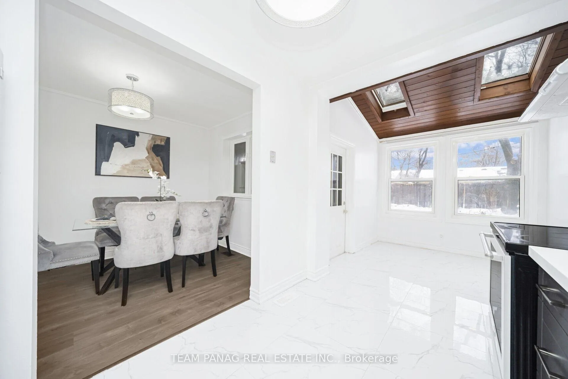 Photo 17 of 30 Parkway Avenue, Brampton, Northwood Park — HOMEH
