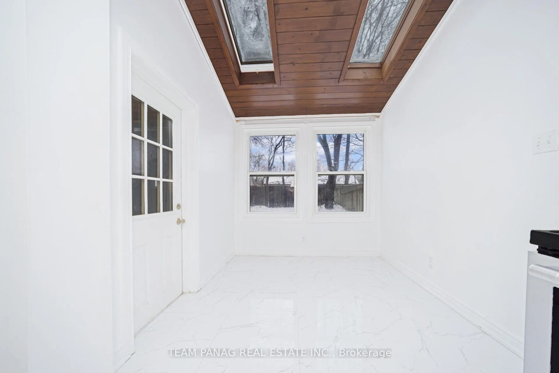 Photo 18 of 30 Parkway Avenue, Brampton, Northwood Park — HOMEH