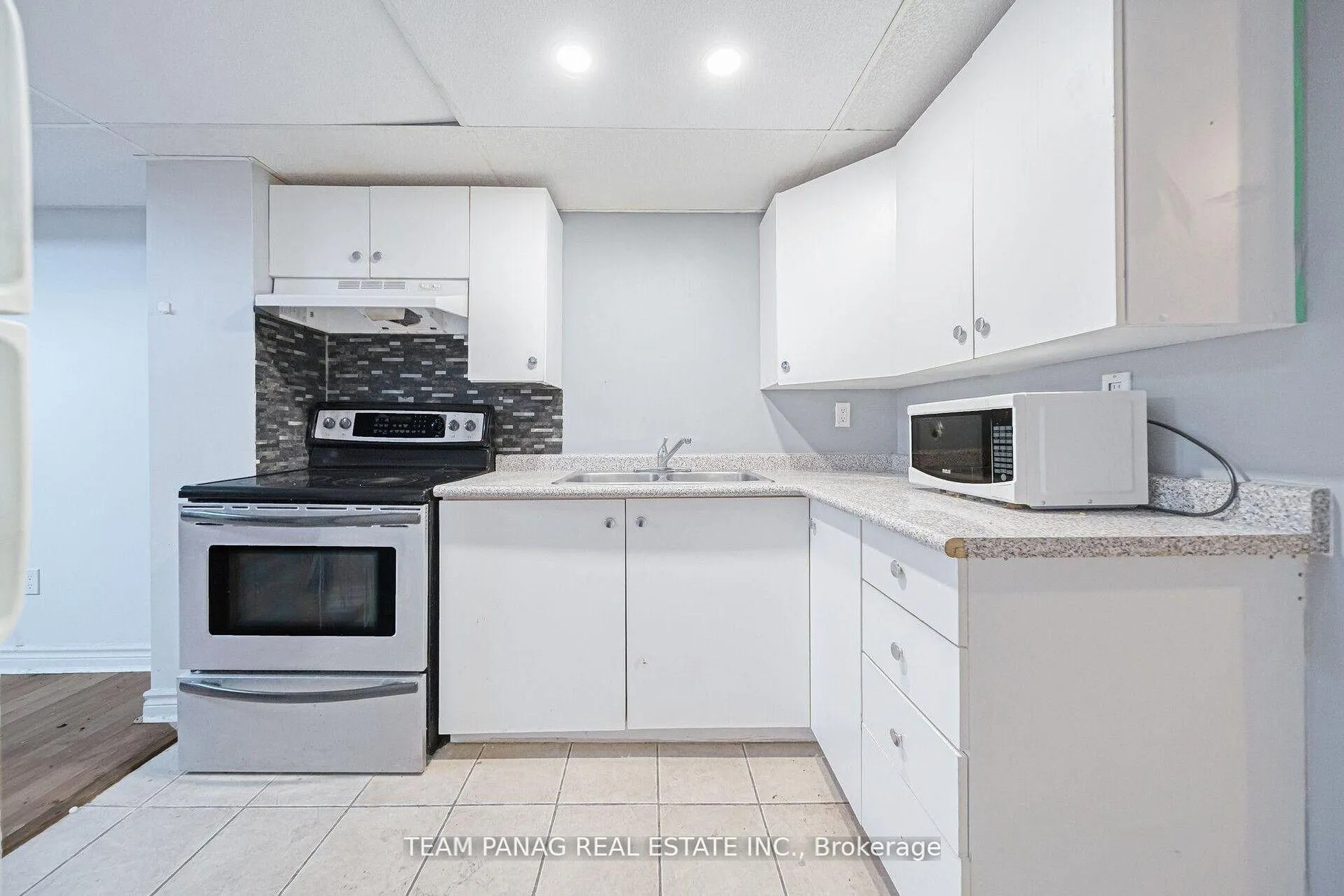 Photo 41 of 30 Parkway Avenue, Brampton, Northwood Park — HOMEH