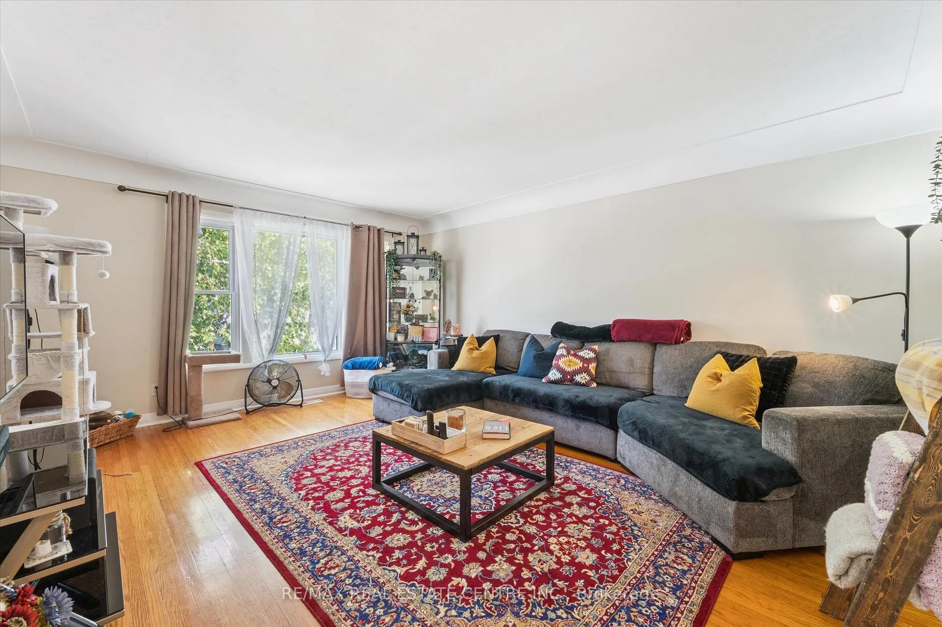 Photo 6 of Unit 3, 115 Marlborough Avenue, Kitchener — HOMEH