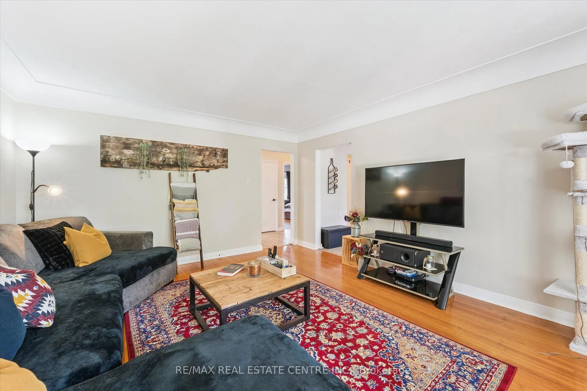Photo 7 of Unit 3, 115 Marlborough Avenue, Kitchener — HOMEH