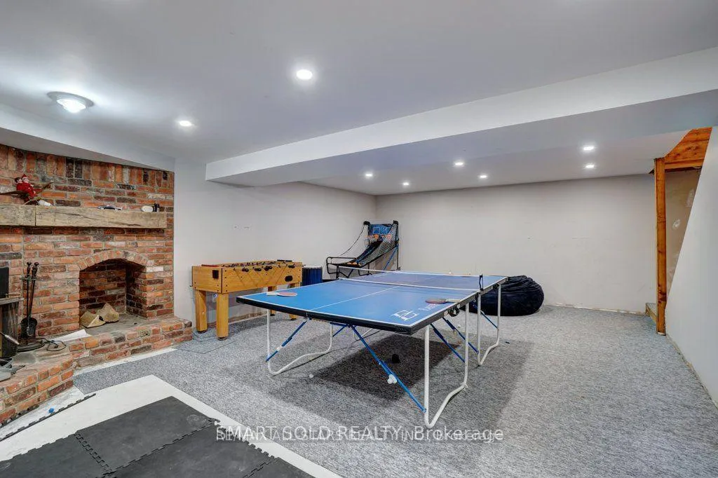 Photo 26 of 335 Ashworth Road, Uxbridge, Rural Uxbridge — HOMEH