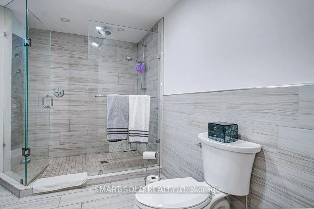 Photo 27 of 335 Ashworth Road, Uxbridge, Rural Uxbridge — HOMEH