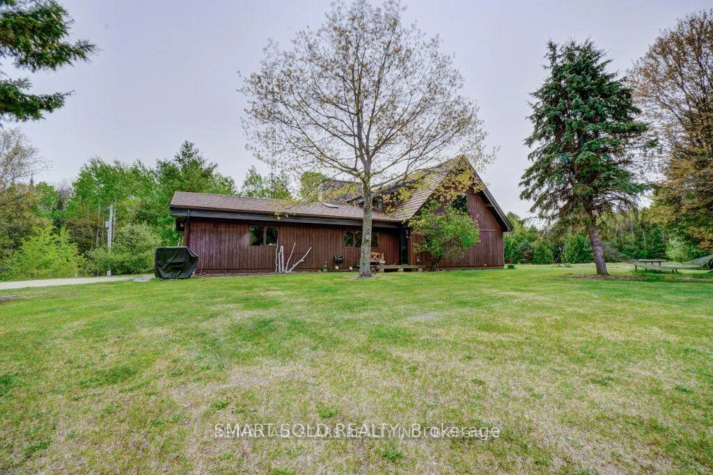 Photo 29 of 335 Ashworth Road, Uxbridge, Rural Uxbridge — HOMEH