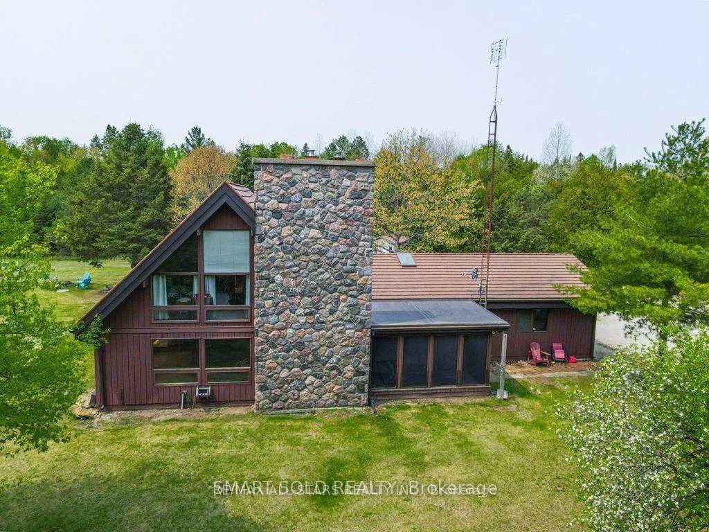 Photo 30 of 335 Ashworth Road, Uxbridge, Rural Uxbridge — HOMEH