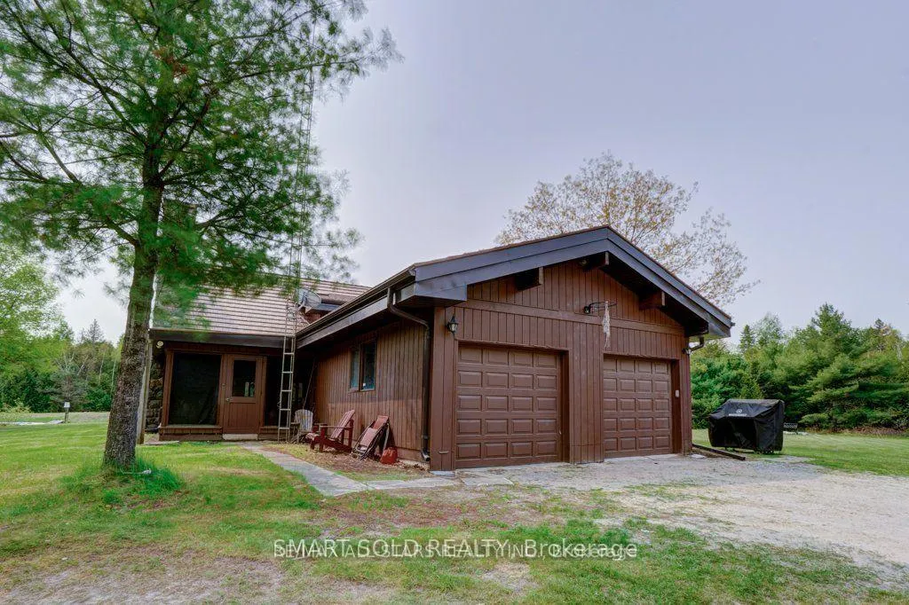 Photo 31 of 335 Ashworth Road, Uxbridge, Rural Uxbridge — HOMEH