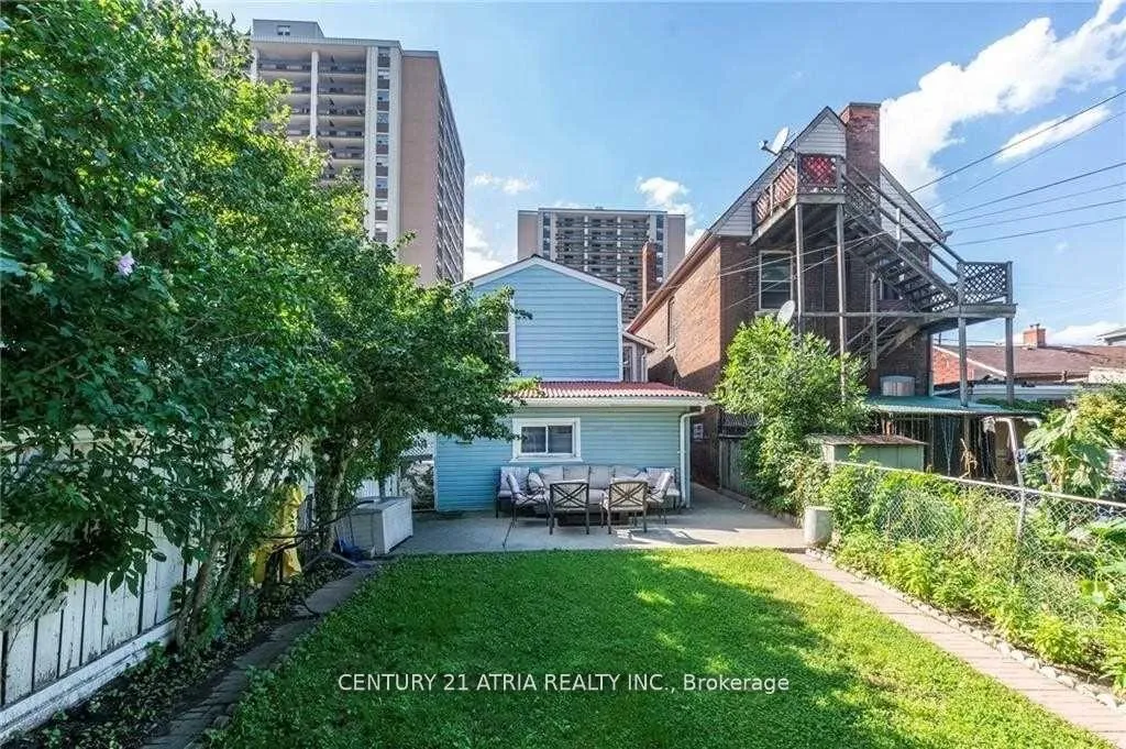 Photo 5 of 182 John Street, Hamilton, Beasley — HOMEH