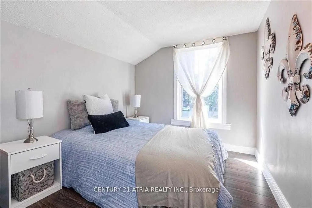 Photo 8 of 182 John Street, Hamilton, Beasley — HOMEH
