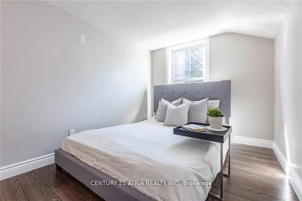 Photo 11 of 182 John Street, Hamilton, Beasley — HOMEH
