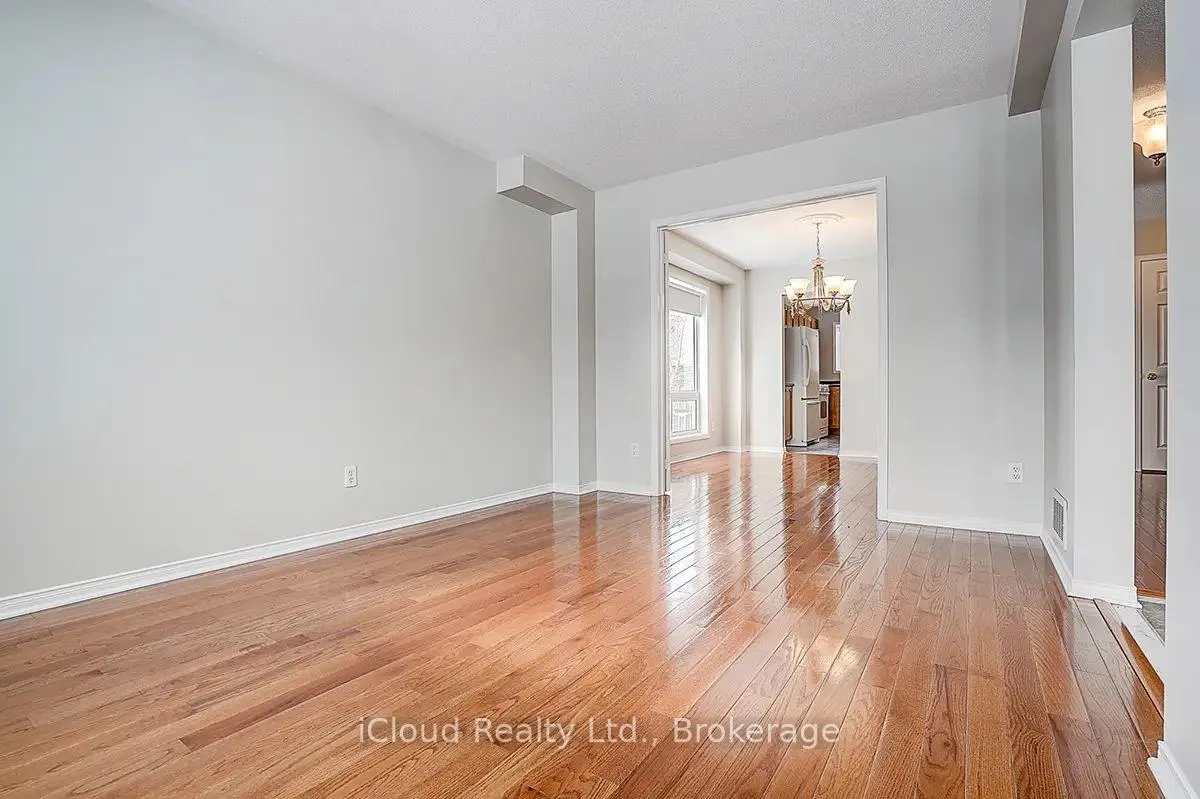 Photo 5 of 77 Jarvis Drive, Port Hope — HOMEH