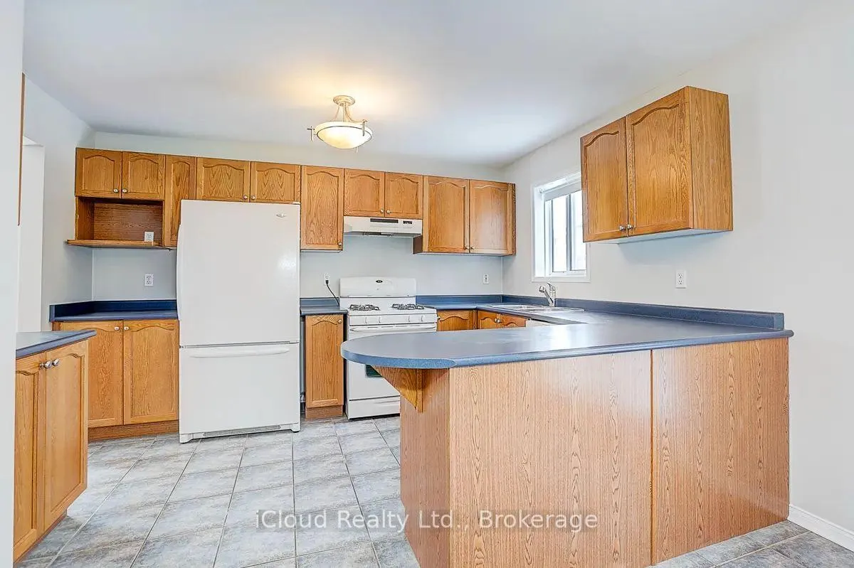 Photo 11 of 77 Jarvis Drive, Port Hope — HOMEH