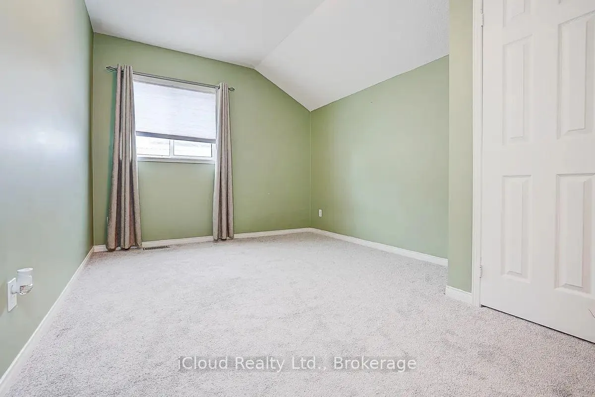 Photo 26 of 77 Jarvis Drive, Port Hope — HOMEH