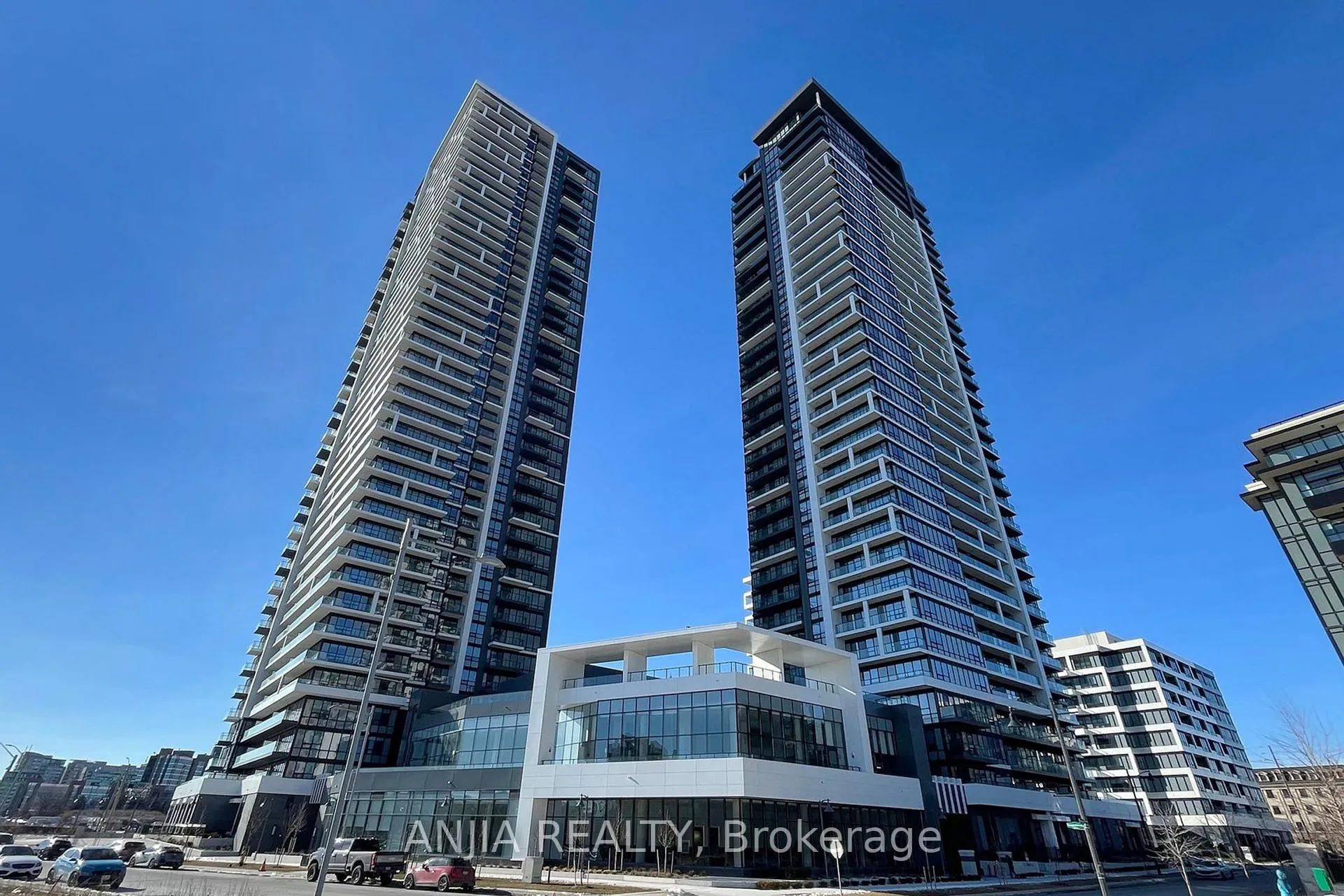 Photo 1 of Unit 2907, 18 Water Walk Drive, Markham, Unionville — HOMEH