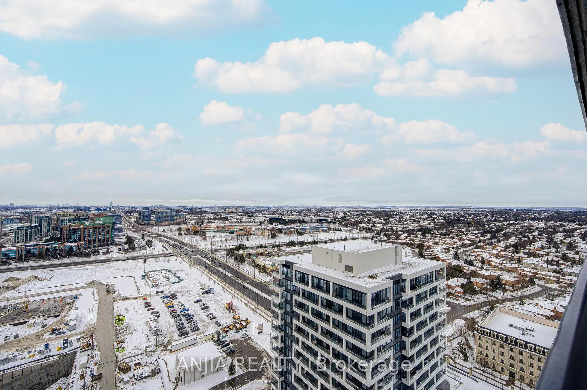 Photo 22 of Unit 2907, 18 Water Walk Drive, Markham, Unionville — HOMEH