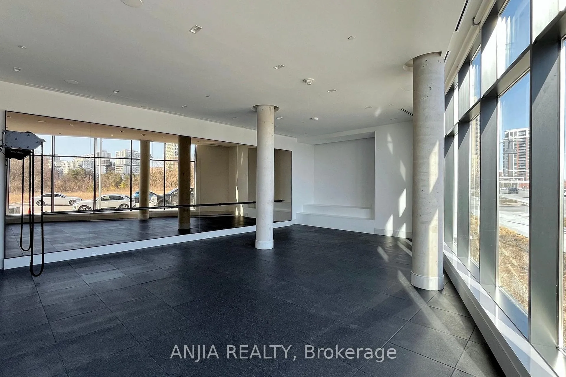 Photo 23 of Unit 2907, 18 Water Walk Drive, Markham, Unionville — HOMEH