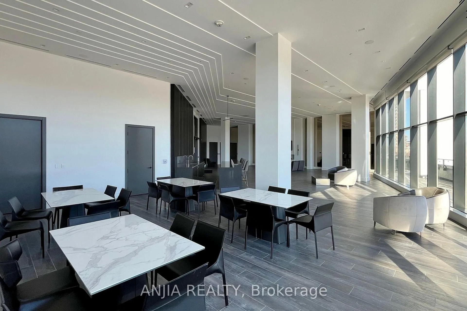 Photo 25 of Unit 2907, 18 Water Walk Drive, Markham, Unionville — HOMEH