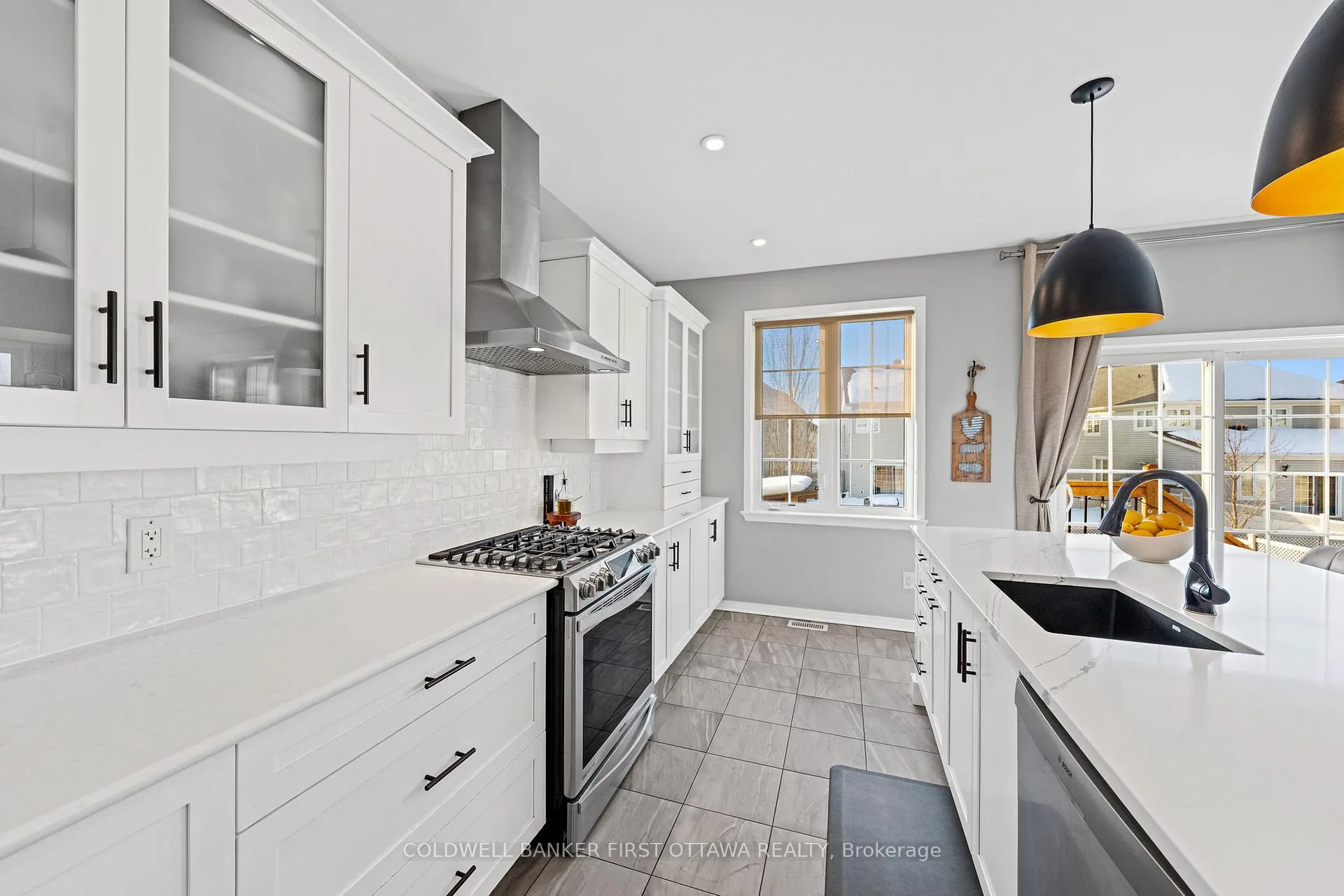 Photo 10 of 709 Mondego Terrace, Ottawa, Barrhaven - Stonebridge — HOMEH