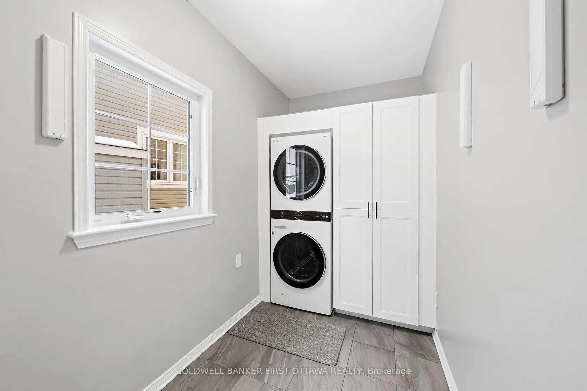 Photo 16 of 709 Mondego Terrace, Ottawa, Barrhaven - Stonebridge — HOMEH
