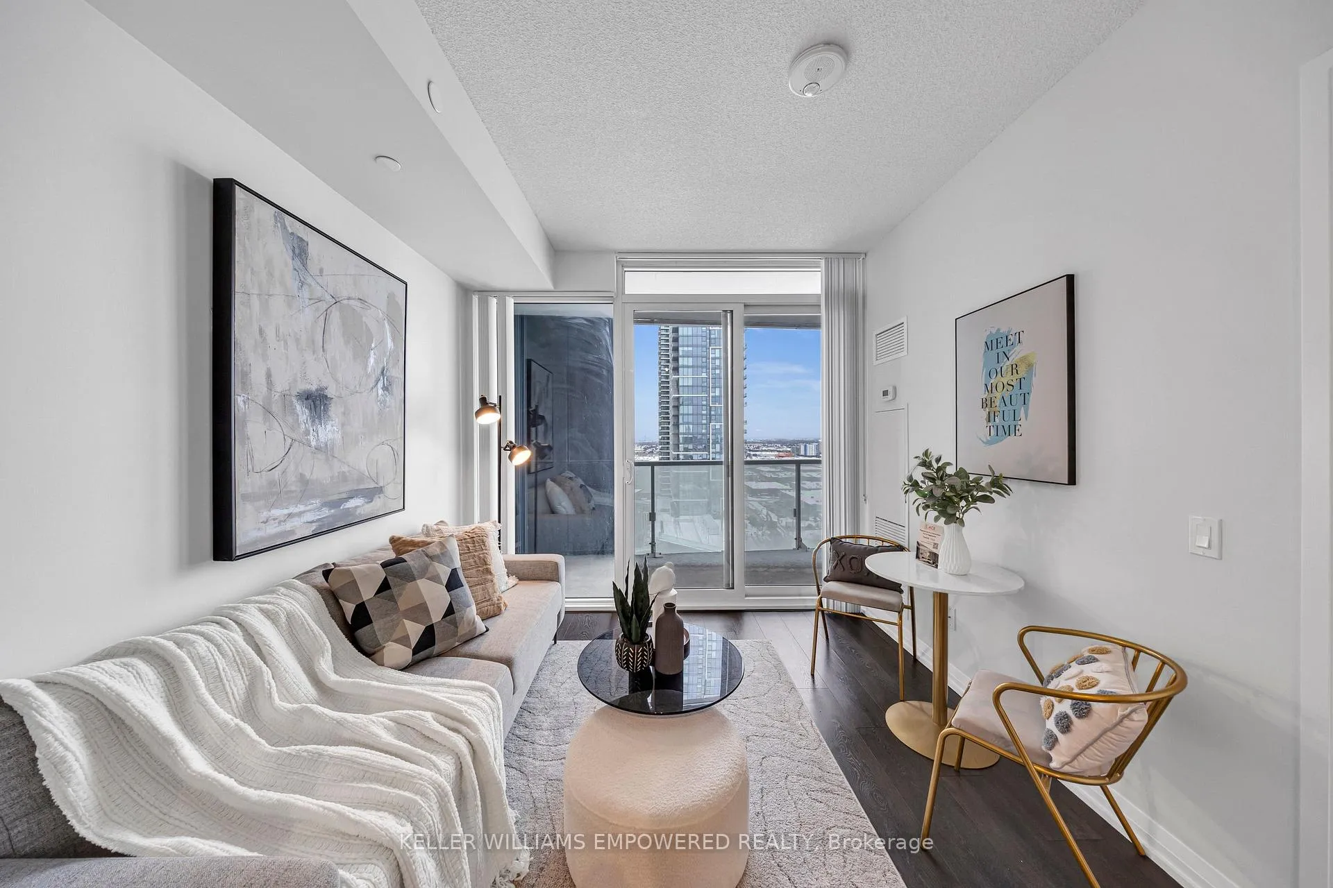 Photo 2 of Unit 1812, 7895 Jane Street, Vaughan, Concord — HOMEH