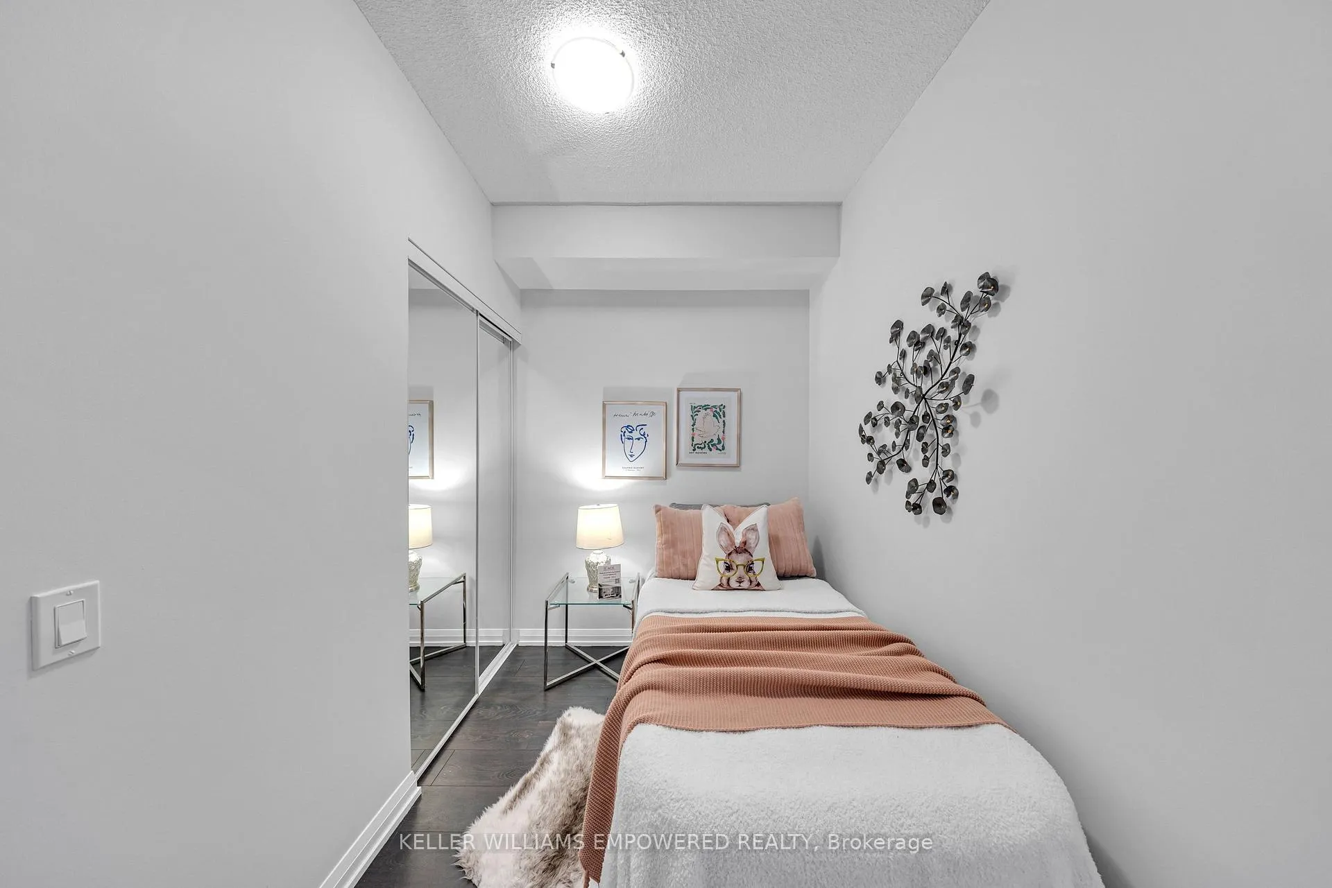 Photo 11 of Unit 1812, 7895 Jane Street, Vaughan, Concord — HOMEH