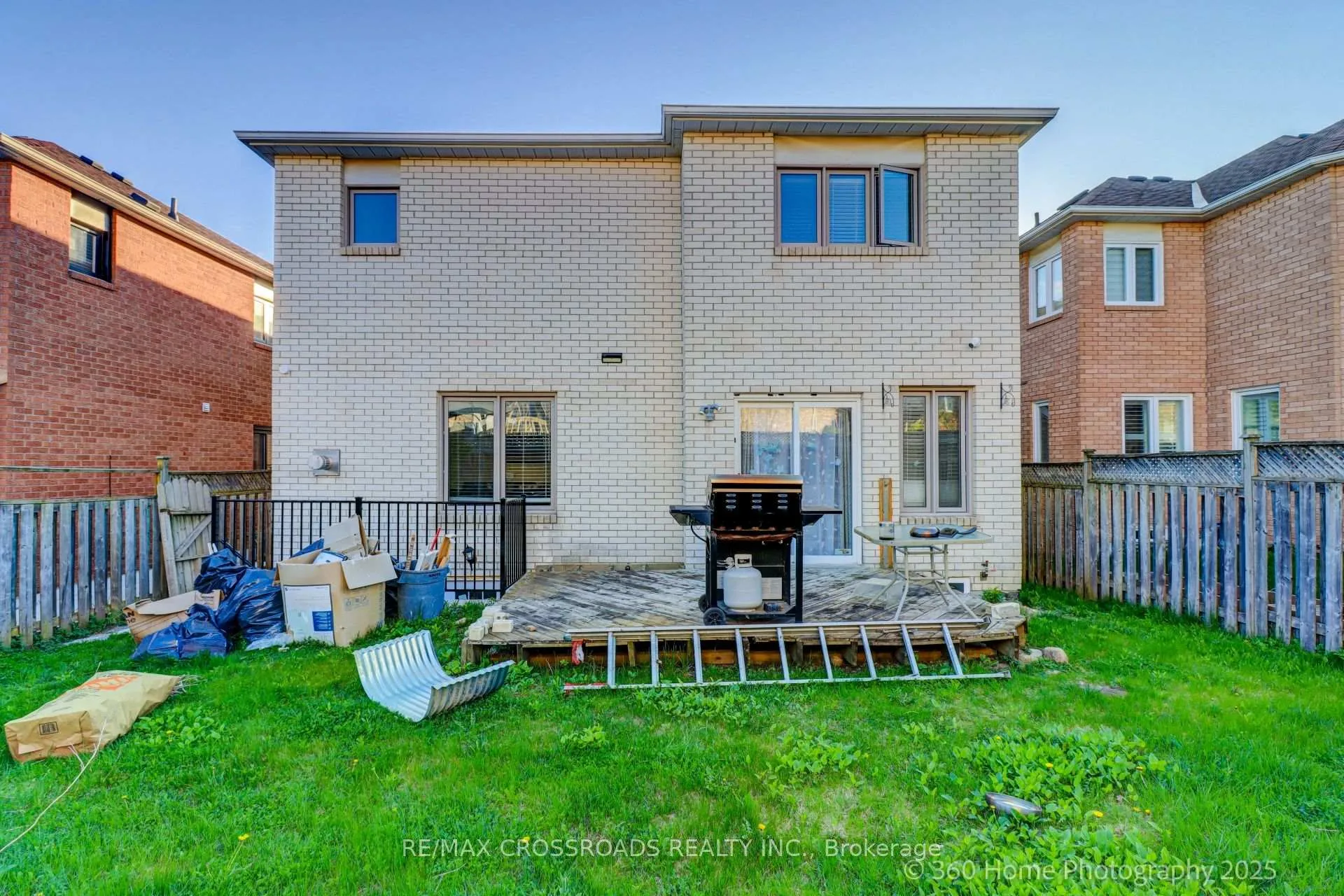 Photo 11 of 305 Old Harwood Avenue E, Ajax, Central — HOMEH