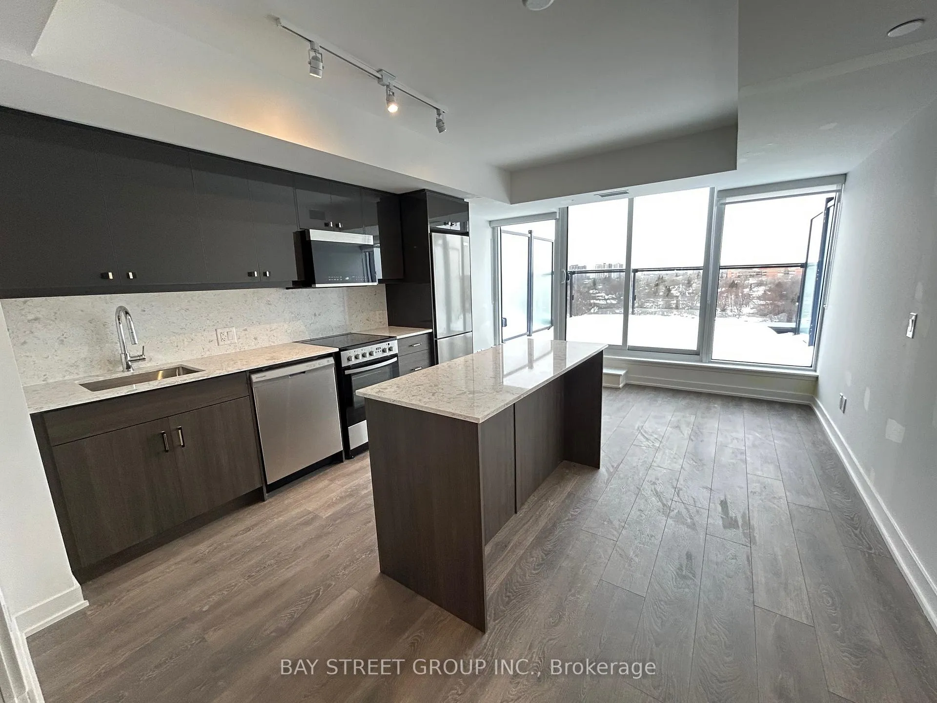 Photo 4 of Unit 805, 2 Manderley Drive, Scarborough, Birchcliffe-Cliffside — HOMEH