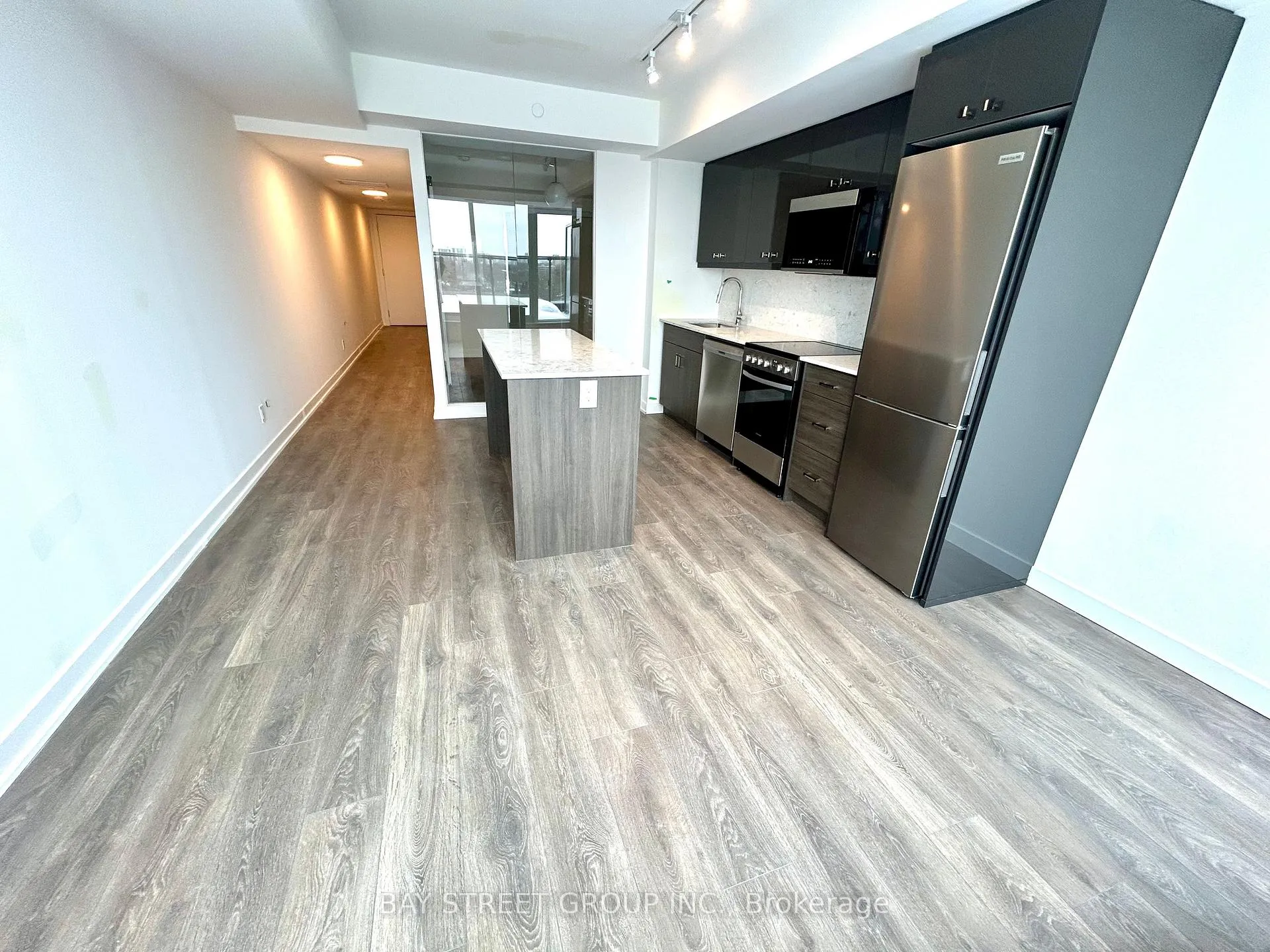 Photo 8 of Unit 805, 2 Manderley Drive, Scarborough, Birchcliffe-Cliffside — HOMEH